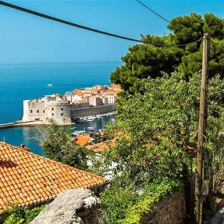 Apartment Stella Mia With A Sea View