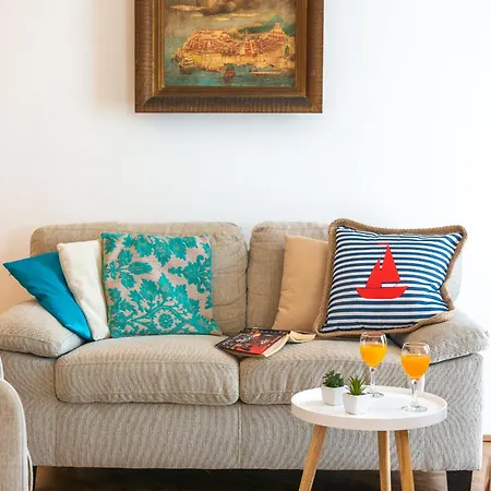 公寓 Stella Mia With A Sea View