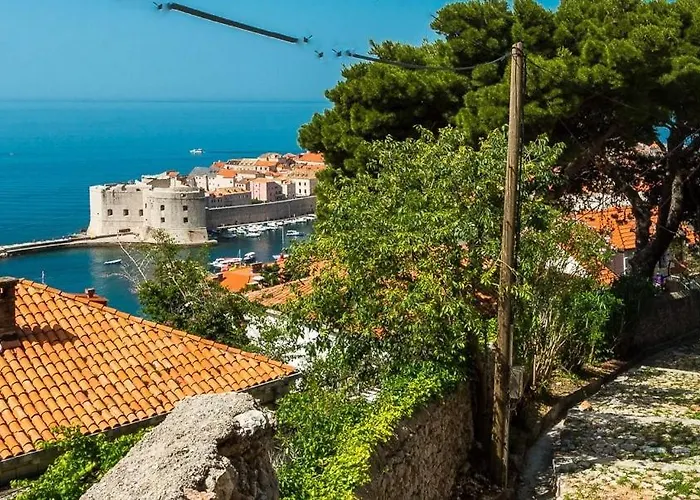 Apartman Stella Mia With A Sea View