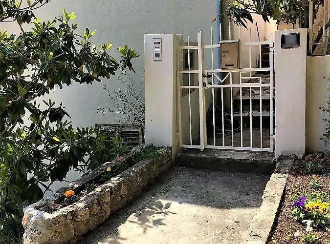 Stella Mia With A Sea View *