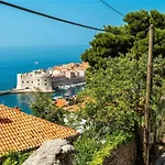 Apartment Stella Mia With A Sea View